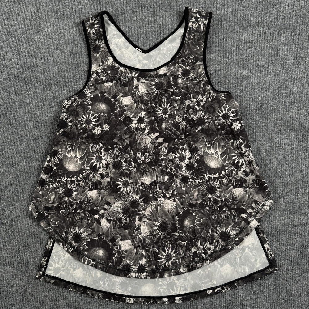 Lululemon Tank Top Womens Medium Black White Floral Racerback Athletic Yoga Gym